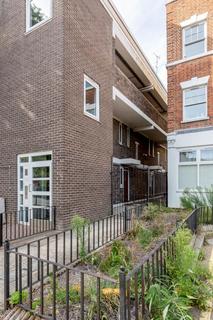 undefined, London E1W