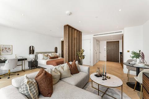 undefined, Landmark Pinnacle, 15 Westferry Road, London, E14
