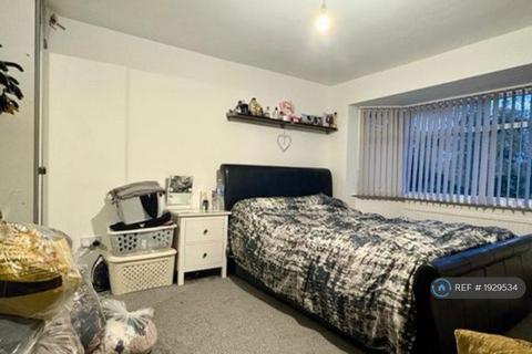 undefined, Moor Lane, West Drayton, UB7