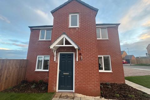3 bedroom detached house to rent, Cornflower Close, Sutton-in-Ashfield