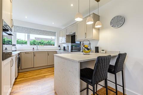2 bedroom bungalow for sale, Stratton Road, Brighouse, West Yorkshire, HD6