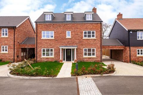 undefined, Venn Close, Dunmow