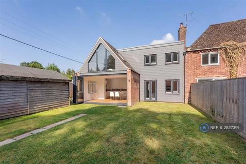 undefined, Holly Close, Highmoor Cross, Henley-On-Thames, RG9