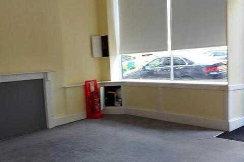 Office to rent, 35 Malvern Rd London NW6 5PS