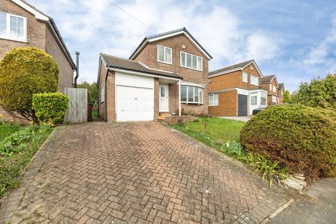3 bedroom detached house for sale, Acacia Drive, Castleford, WF10