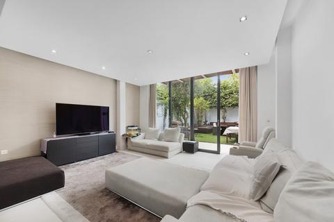 undefined, Page Mews, SW11