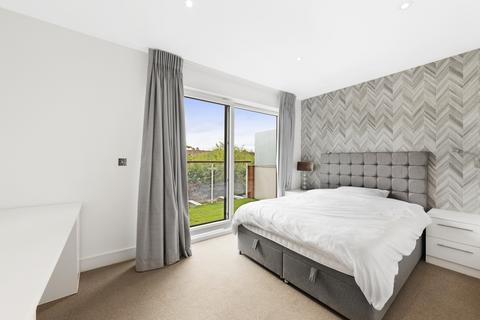 undefined, Page Mews, SW11