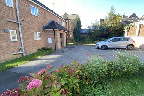 2 bedroom flat for sale, 5 Knaresborough Road Millhouses Sheffield S7 2LA