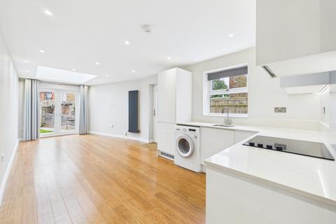 undefined, Oakridge Road, High Wycombe, HP11 2PL