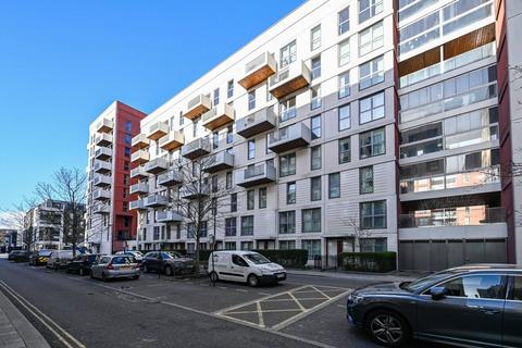 3 bedroom flat to rent, Fortuna House, East Village, Stratford, London, E20