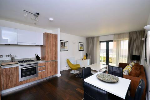 1 bedroom flat to rent, Morton Road, East Canonbury, London, N1