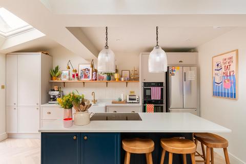 2 bedroom terraced house for sale - Hill Avenue, Victoria Park