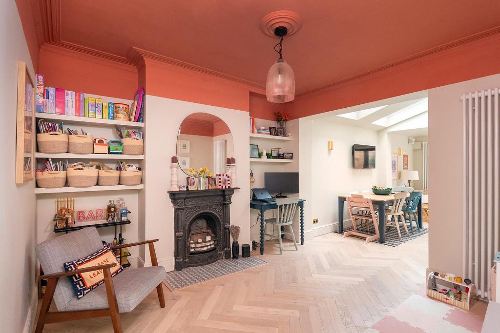 2 H3 AVP - Sitting Room A.jpg