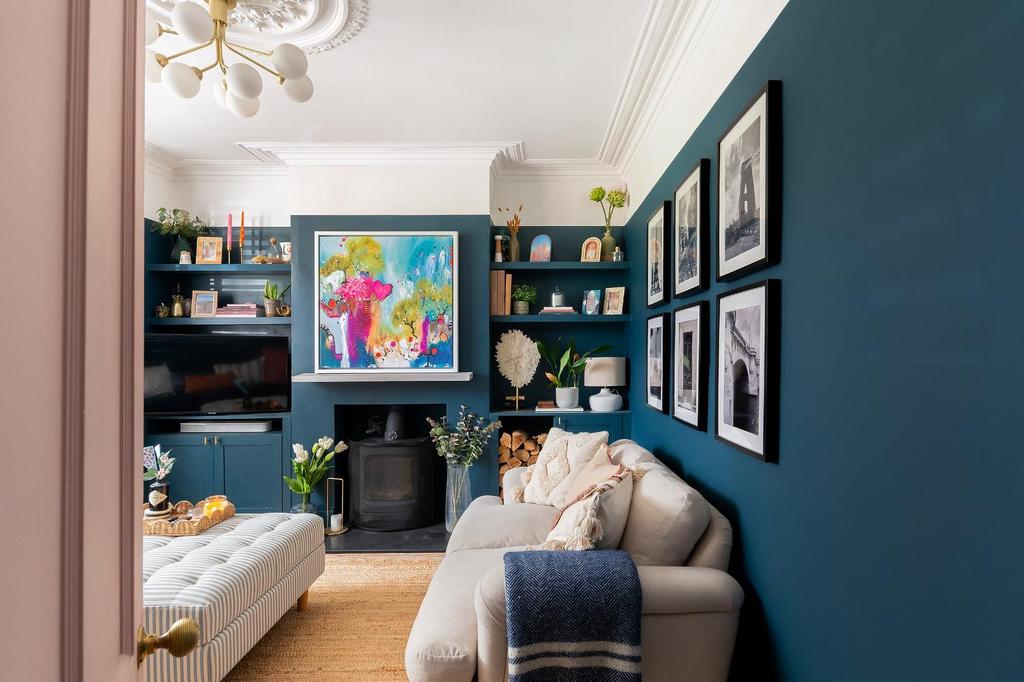 2 H3 AVP - Living Room E.jpg