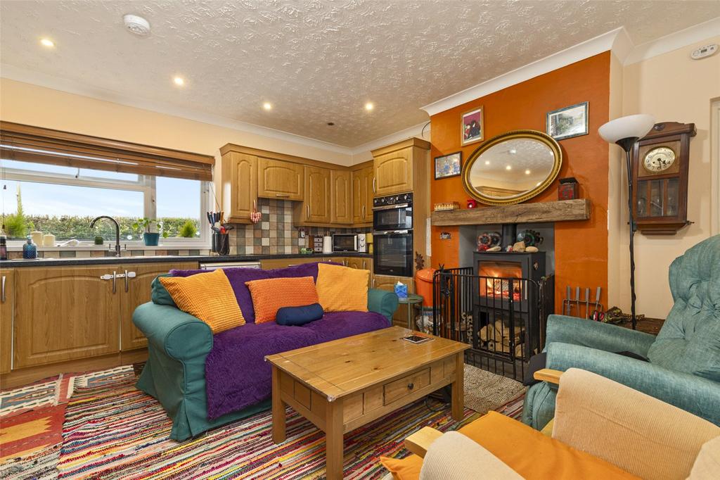 Seating Kitchen 2