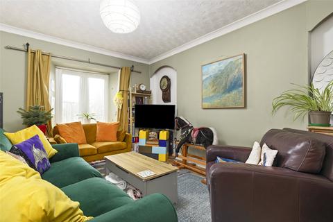 4 bedroom detached house for sale, Cross Inn Farm,, Cross Inn, Carmarthen,, Carmarthenshire, SA33