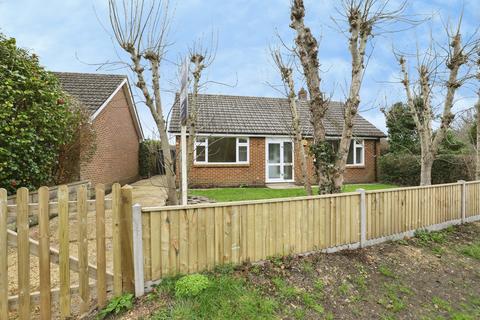 3 bedroom bungalow for sale - Sandy Way, REDHILL, Bournemouth, Dorset, BH10