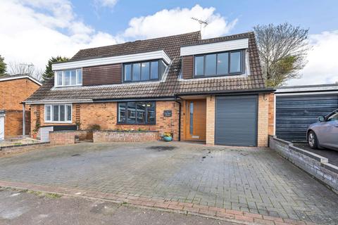 undefined, Valley Rise, Royston SG8