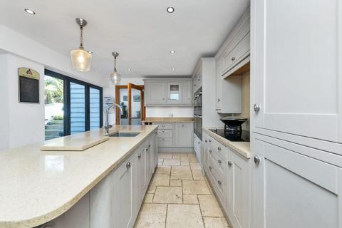 undefined, Valley Rise, Royston SG8
