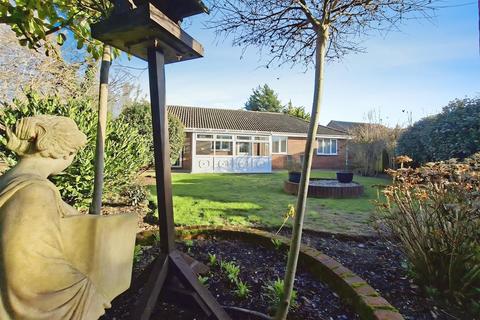 4 bedroom detached bungalow for sale, Primrose Close, Chatham
