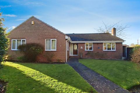 4 bedroom detached bungalow for sale, Primrose Close, Chatham