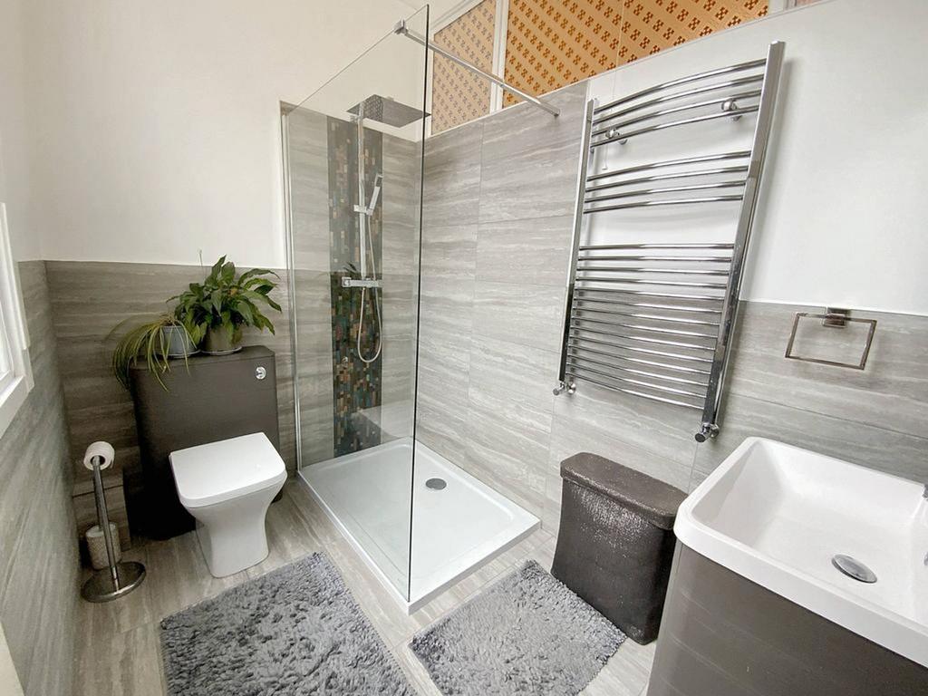 En suite