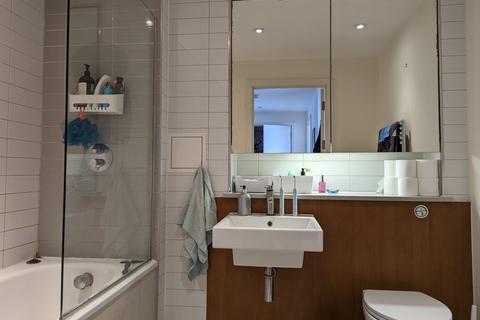 1 bedroom flat to rent, 1 Gifford Street, London