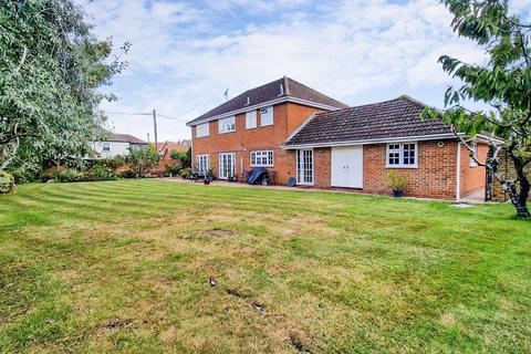 5 bedroom detached house for sale, 1 Abbey Fields, East Hanningfield