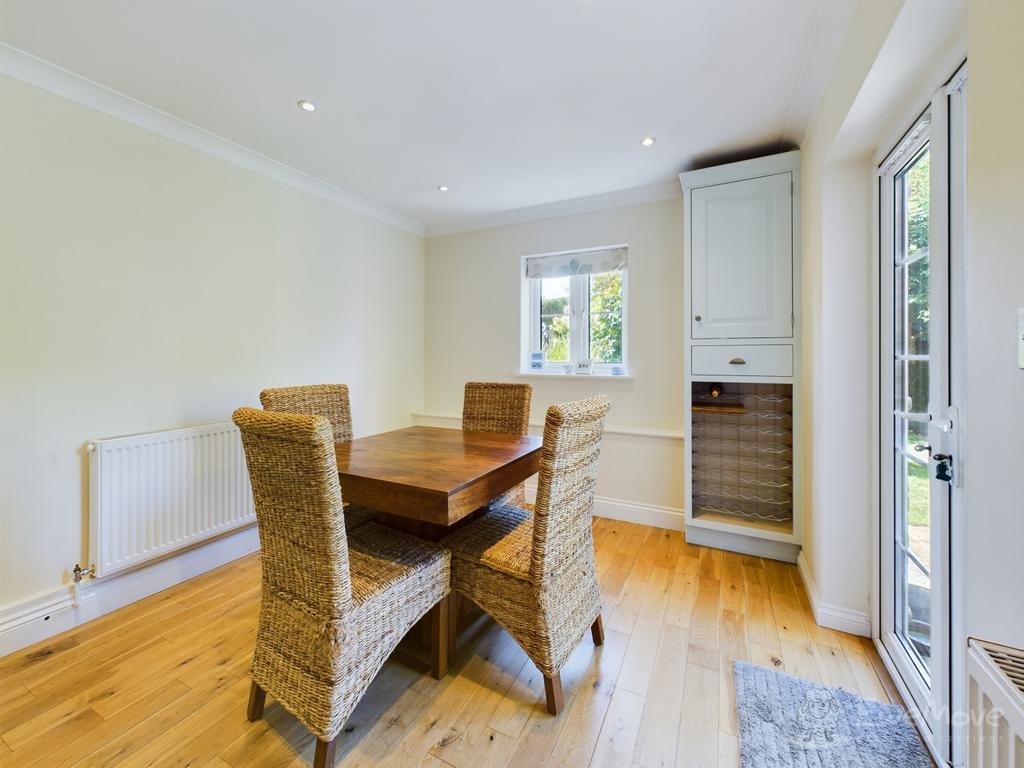 Cam02533 g0 pr0029 still014