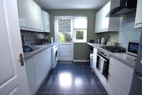 3 bedroom semi-detached house for sale, Waverdale Way, South Shields