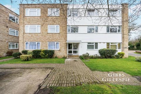 2 bedroom flat to rent, Lonsdale Close, Hatch End, HA5