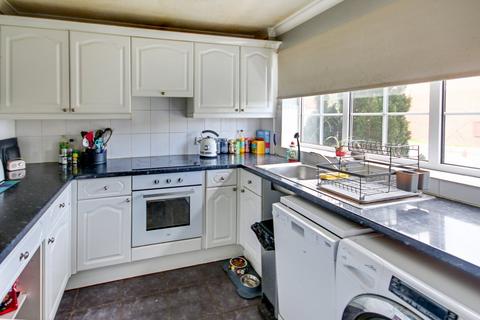 undefined, Estcots Drive, East Grinstead, RH19