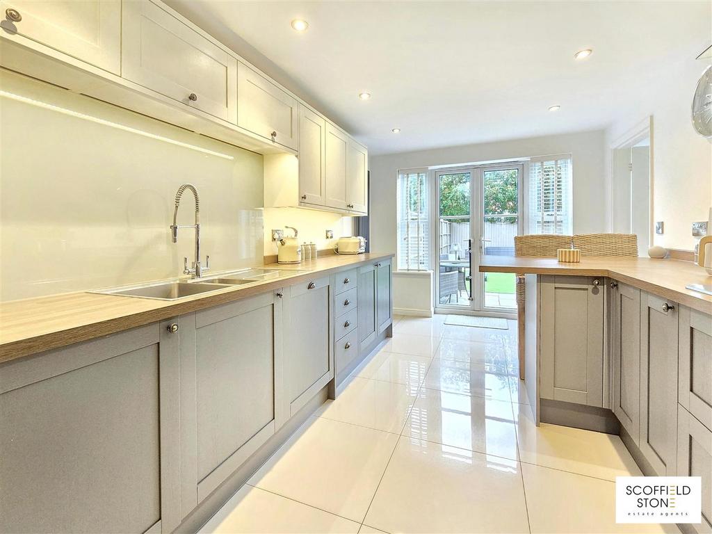 Breakfast Kitchen