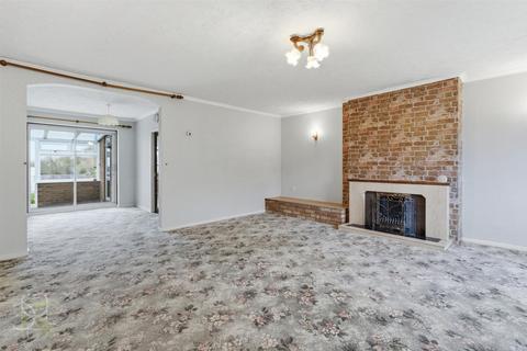 3 bedroom detached bungalow for sale, Main Street, Pershore