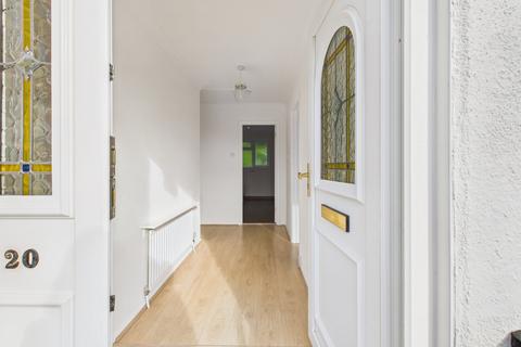 undefined, Russell Close, Little Chalfont, Buckinghamshire, HP6