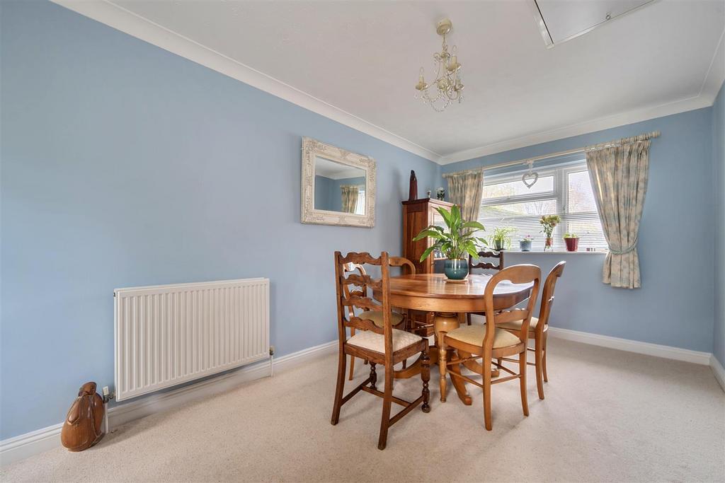 1425648-6-69b29345cb876.jpg