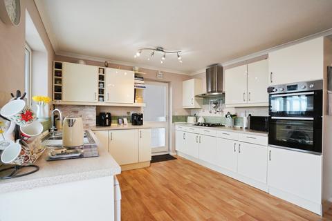 3 bedroom detached bungalow for sale, Edgcumbe Green, St. Austell, PL25