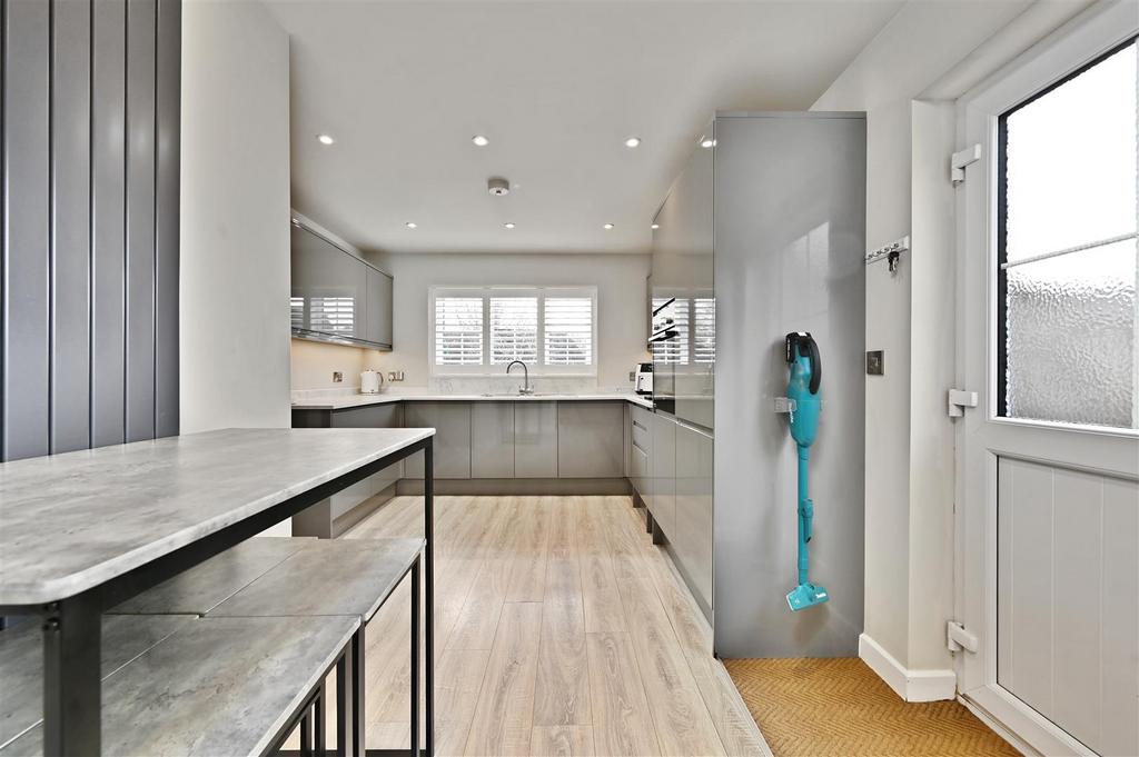 Kitchen diner