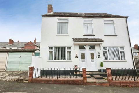 2 bedroom semi-detached house for sale - Yew Tree Lane, Rowley Regis