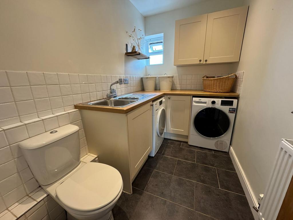Utility/Cloakroom
