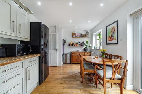undefined, Manor Way, Banstead