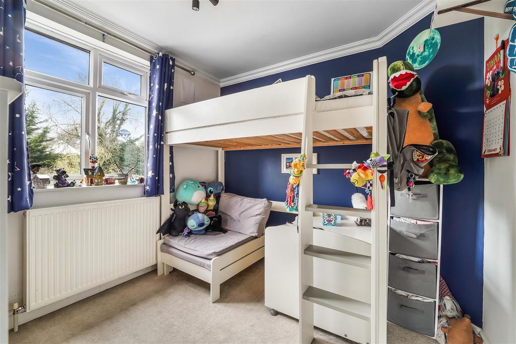 MANOR WAY, 1 (EXTRAS)-14.jpg