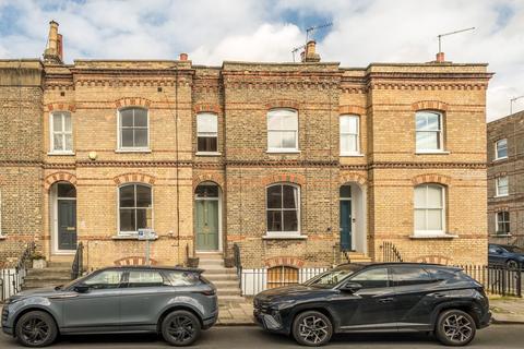 Ravensdon Street, London SE11