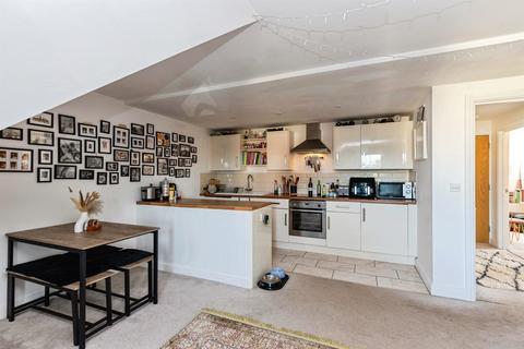 2 bedroom flat for sale - Lowther Road, BOURNEMOUTH