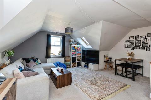 2 bedroom flat for sale, Lowther Road, BOURNEMOUTH