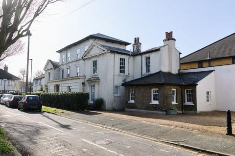 1 bedroom flat for sale, Bishops Close, London E17