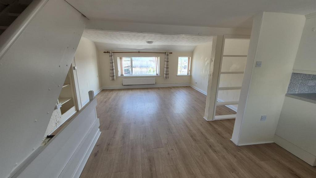 150 P Open Plan 2.jpeg