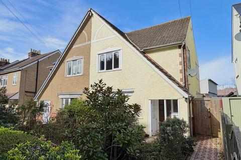 47 Foxbury Lane, Gosport PO13 0AY