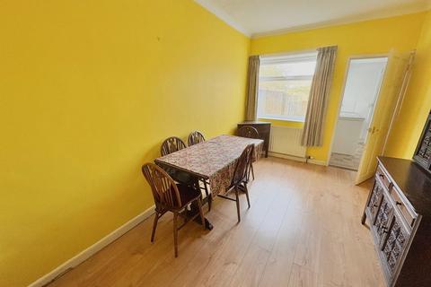 3 bedroom semi-detached house for sale, 47 Foxbury Lane, Gosport PO13 0AY