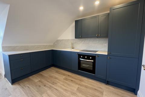 3 bedroom apartment to rent, Dorchester Road, WEYMOUTH